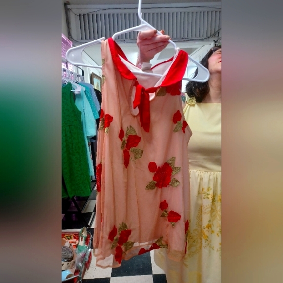 LC Lauren Conrad Tops - Lauren Conrad disney show wow top
